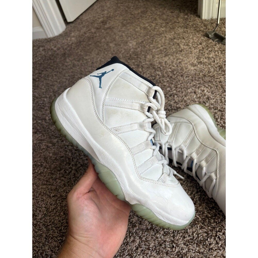 Air Jordan 11 Retro WhiteAir Jordan 11 Retro White Columbia Blue Men's Size 9